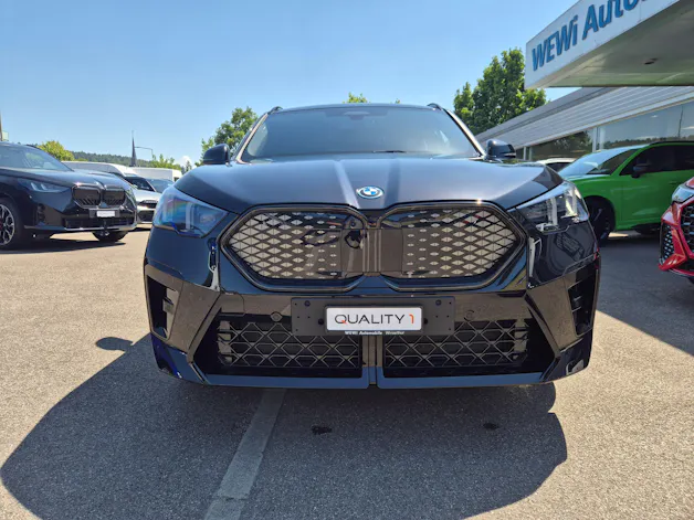 BMW iX2 xDrive 30 M Sport Pro