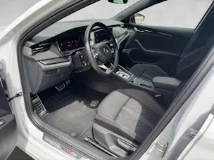 Škoda Octavia Combi 2.0 TSI DSG RS