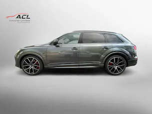 AUDI SQ7 TFSI quattro tiptronic