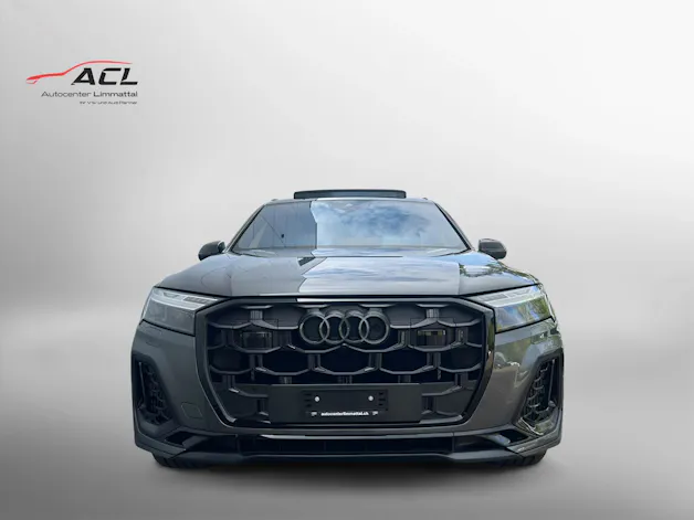 AUDI SQ7 TFSI quattro tiptronic