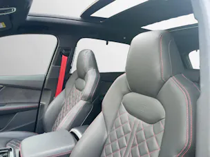 AUDI SQ7 TFSI quattro tiptronic