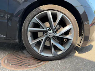 Škoda Superb Combi 2.0 TDi SportLine+ 4x4 DSG