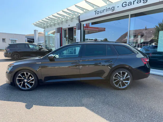 Škoda Superb Combi 2.0 TDi SportLine+ 4x4 DSG