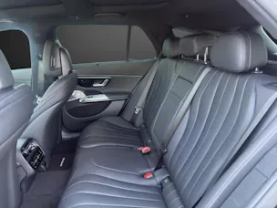 MERCEDES-BENZ E 220 d T 4M 9G-Tronic