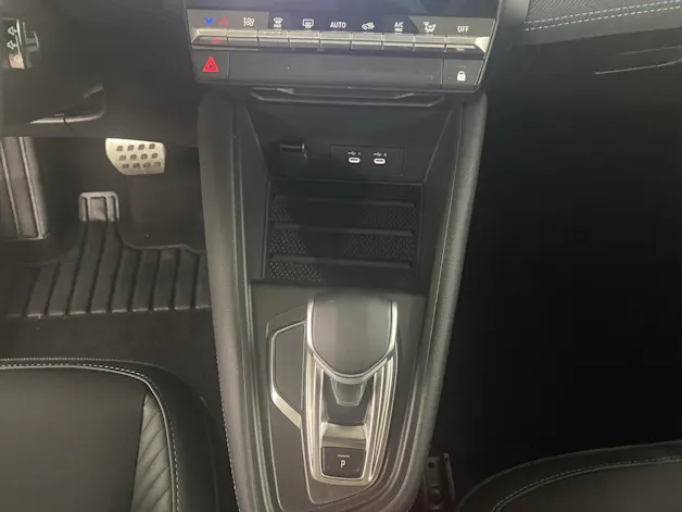 Renault Captur 1.3 TCe Esprit Alpine EDC