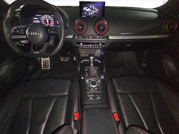 Audi S3 Sportback 2.0 TFSI quattro S-tronic