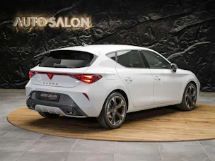 Cupra LEON 2.0 TDI DSG *NEUES MODELL*Werksgarantie*Lenkradheizung*Assistenten*