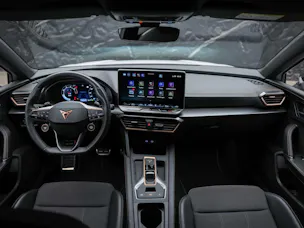 Cupra LEON 2.0 TDI DSG *NEUES MODELL*Werksgarantie*Lenkradheizung*Assistenten*