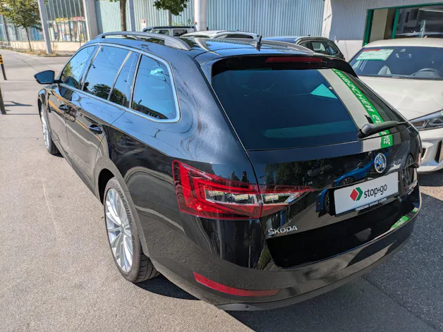 Škoda Superb Combi 2.0 TDi Ambition 4x4 DSG