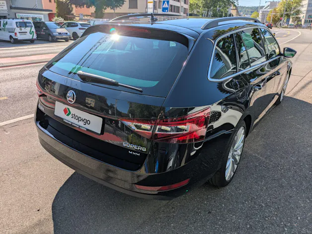 Škoda Superb Combi 2.0 TDi Ambition 4x4 DSG