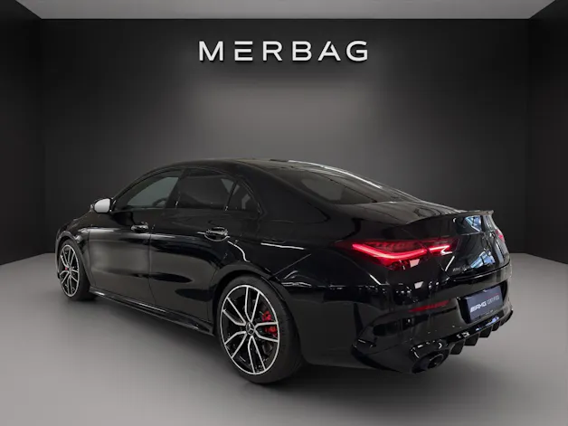 Mercedes-Benz CLA 35 AMG 4Matic 8G-DCT