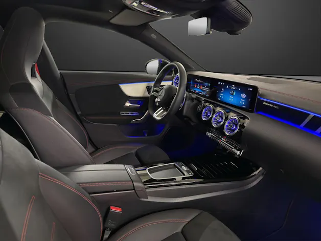 Mercedes-Benz CLA 35 AMG 4Matic 8G-DCT
