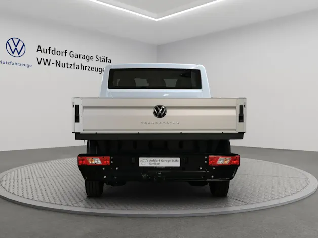 VW Transporter Doppelkabine mit Brücke