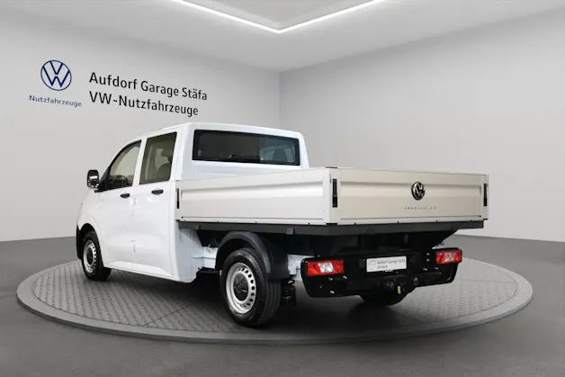 VW Transporter Doppelkabine mit Brücke