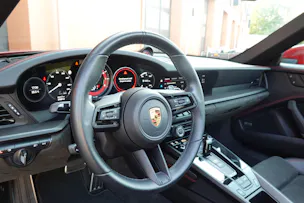 Porsche 911 Targa 4 GTS PDK - "1ère Main * Porsche Approved * Son BOSE * Toutes Roues Direct. * Sièges Sport 18 Posit avec Mémoire"
