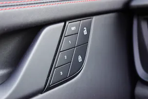 Porsche 911 Targa 4 GTS PDK - "1ère Main * Porsche Approved * Son BOSE * Toutes Roues Direct. * Sièges Sport 18 Posit avec Mémoire"