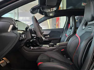 Mercedes-Benz A 45 S AMG 4Matic+ Speedshift