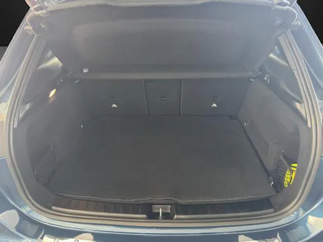 Mercedes-Benz GLA 200 AMG Line