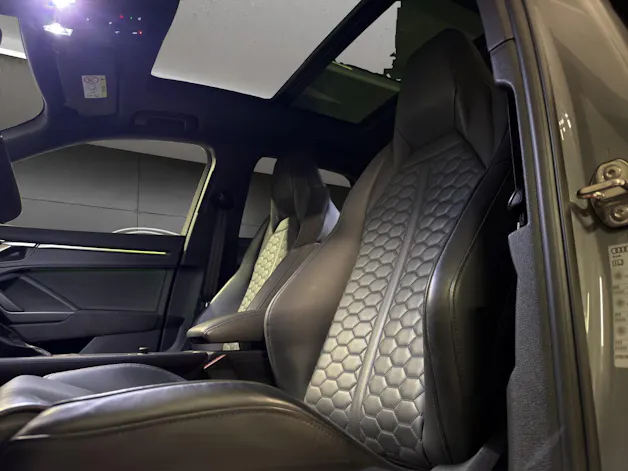 Audi RS Q3 2.5 TFSI quattro S tronic