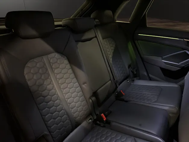Audi RS Q3 2.5 TFSI quattro S tronic