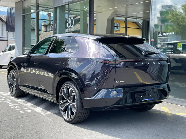 Mazda CX-6e EV 258PS TAKUMI PLUS