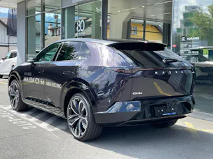 MAZDA CX-6e EV 258PS TAKUMI PLUS
