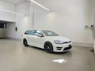 VW Golf Variant 2.0 TSI R 4 Motion DSG