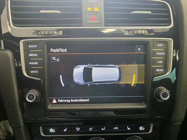 VW Golf Variant 2.0 TSI R 4 Motion DSG