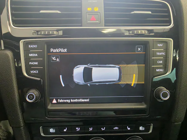 VW Golf Variant 2.0 TSI R 4 Motion DSG