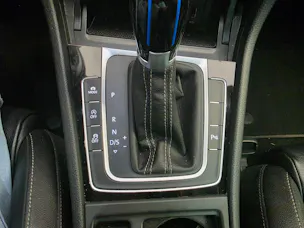 VW Golf Variant 2.0 TSI R 4 Motion DSG