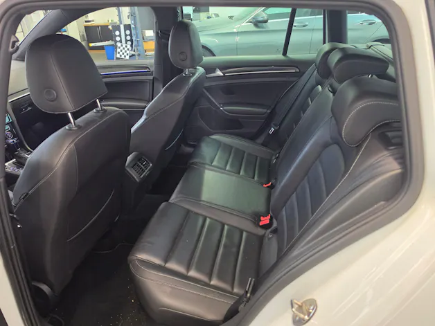 VW Golf Variant 2.0 TSI R 4 Motion DSG