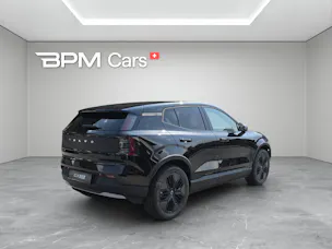 Volvo EX30 Cross Country P8 69 kWh AWD Plus