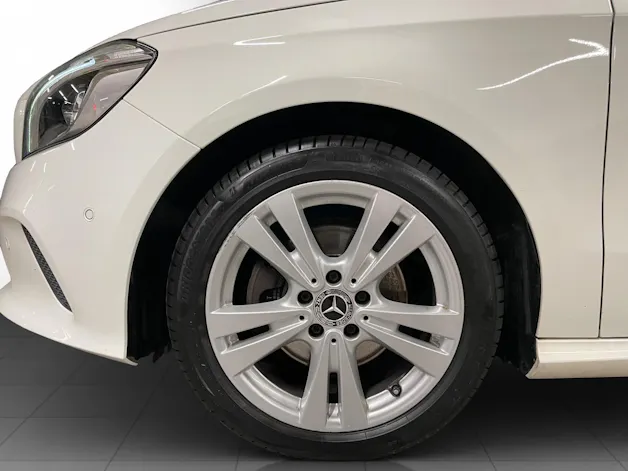 Mercedes-Benz A 220 4Matic 7G-DCT