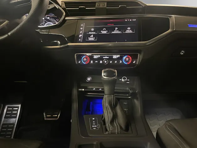 Audi Q3 40 TFSI S line quattro