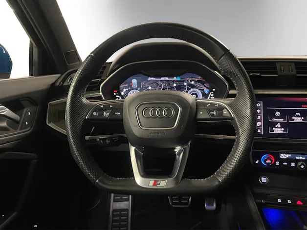 Audi Q3 40 TFSI S line quattro