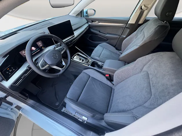 VW Golf 1.5 e TSI mHEV Style DSG