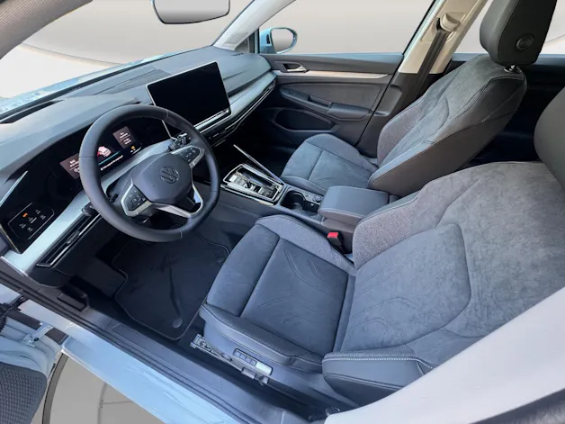 VW Golf 1.5 e TSI mHEV Style DSG