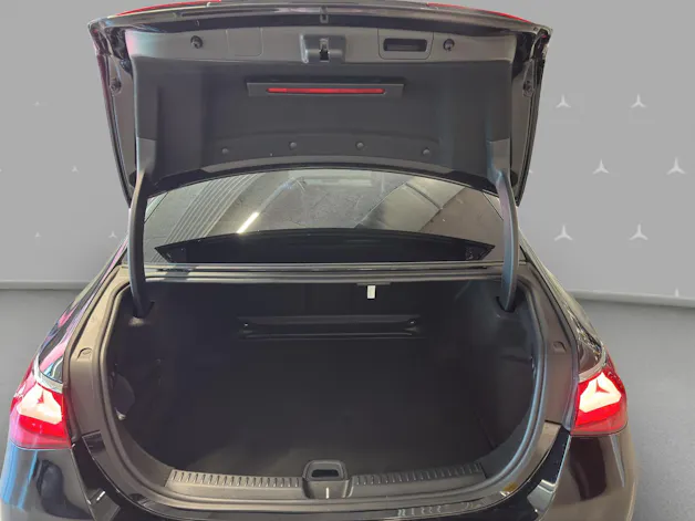 Mercedes-Benz E 220 d 4Matic 9G-Tronic