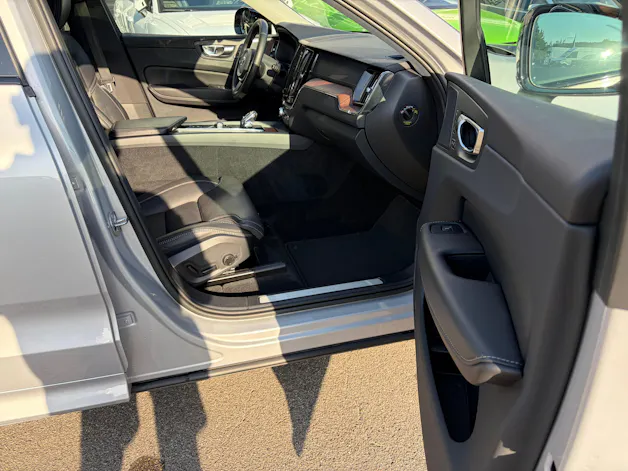 Volvo XC60 T6 eAWD PluginHybrid Ultimate Dark Geartronic