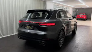 PORSCHE Cayenne S