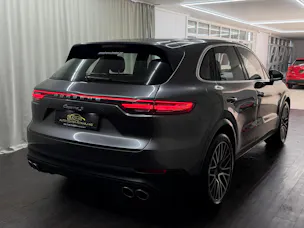PORSCHE Cayenne S