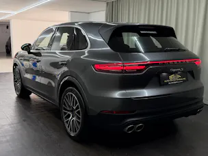 PORSCHE Cayenne S