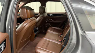 PORSCHE Cayenne S