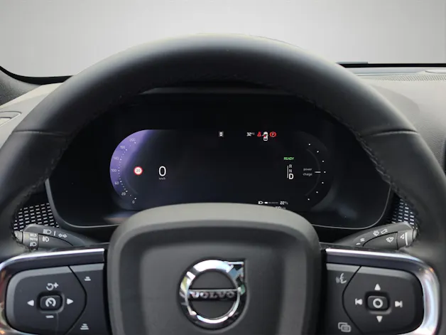 Volvo EC40 82kWh Twin Motor Performance AWD Xcentric Black Edition