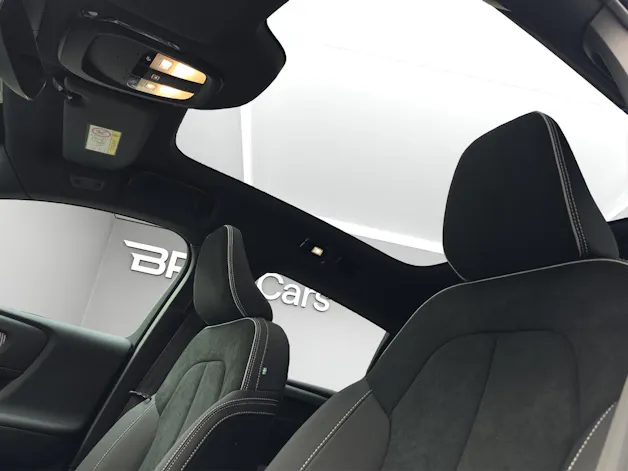 Volvo EC40 82kWh Twin Motor Performance AWD Xcentric Black Edition