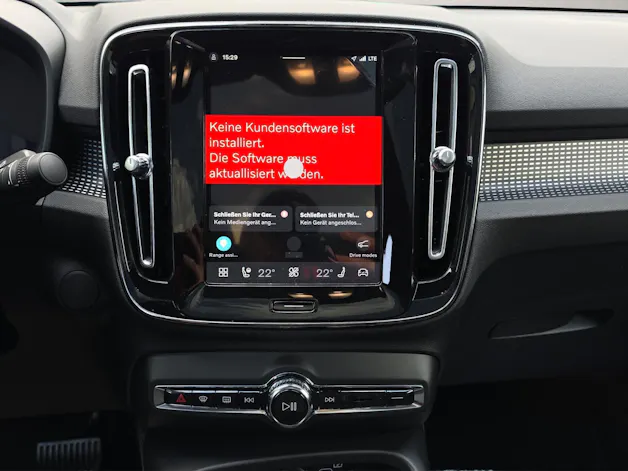 Volvo EC40 82kWh Twin Motor Performance AWD Xcentric Black Edition