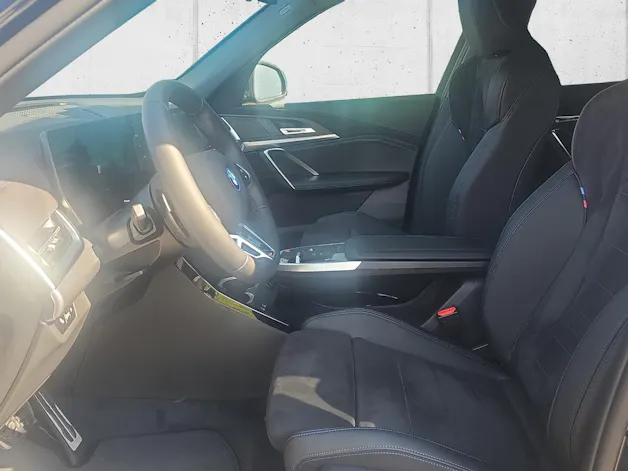 BMW iX1 xDrive 30 M Sport