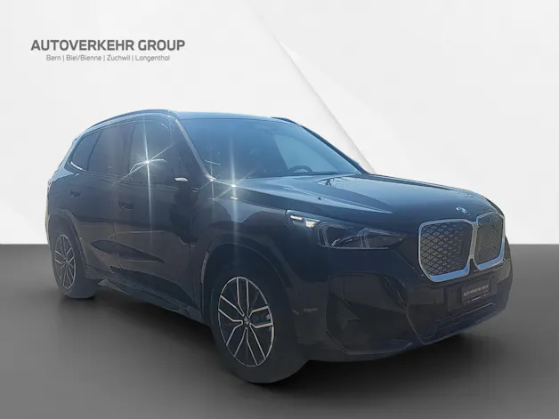 BMW iX1 xDrive 30 M Sport