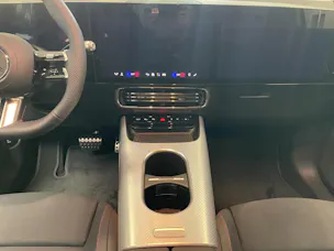 MERCEDES-BENZ GLB 200 4Matic 8G-Tronic