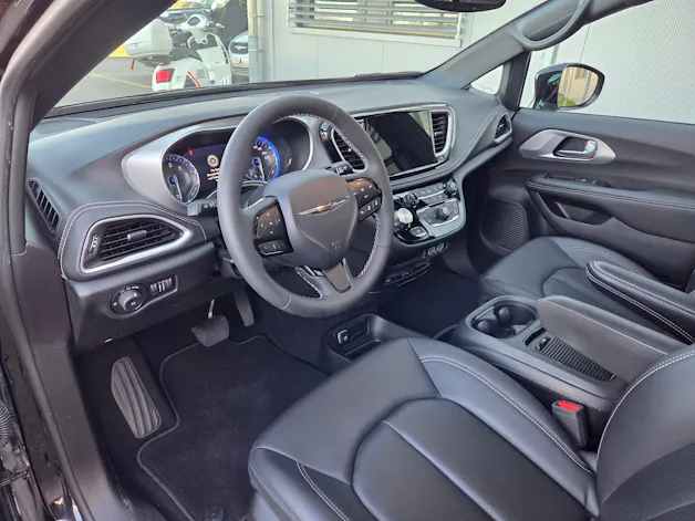 Chrysler Pacifica 3.6 V6 4x4 Limited 290PS / 7-Plätzer